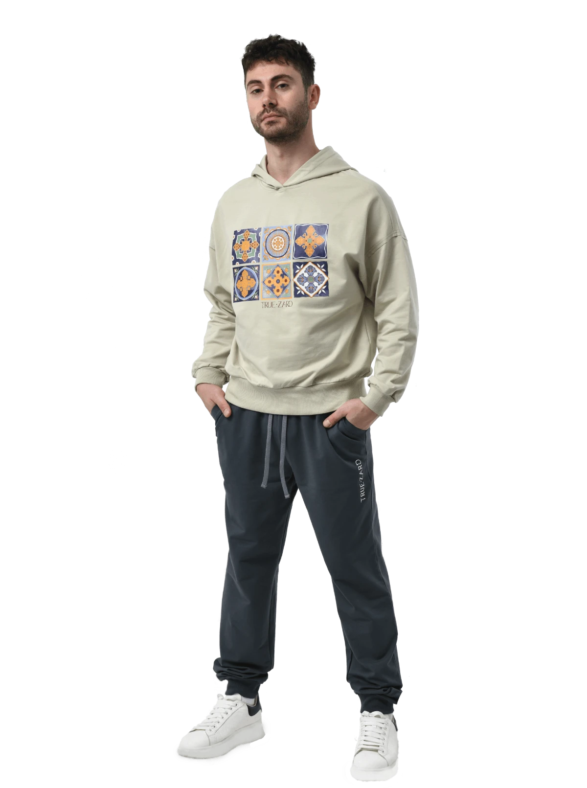 Հուդի տղամարդու/S33_3491.webp